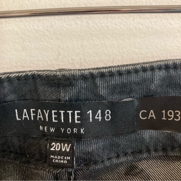 LAFAYETTE 148 Sz 20W Subtle Chevron Pattern Tapered Leg Trouser Pants - Picture 4 of 10